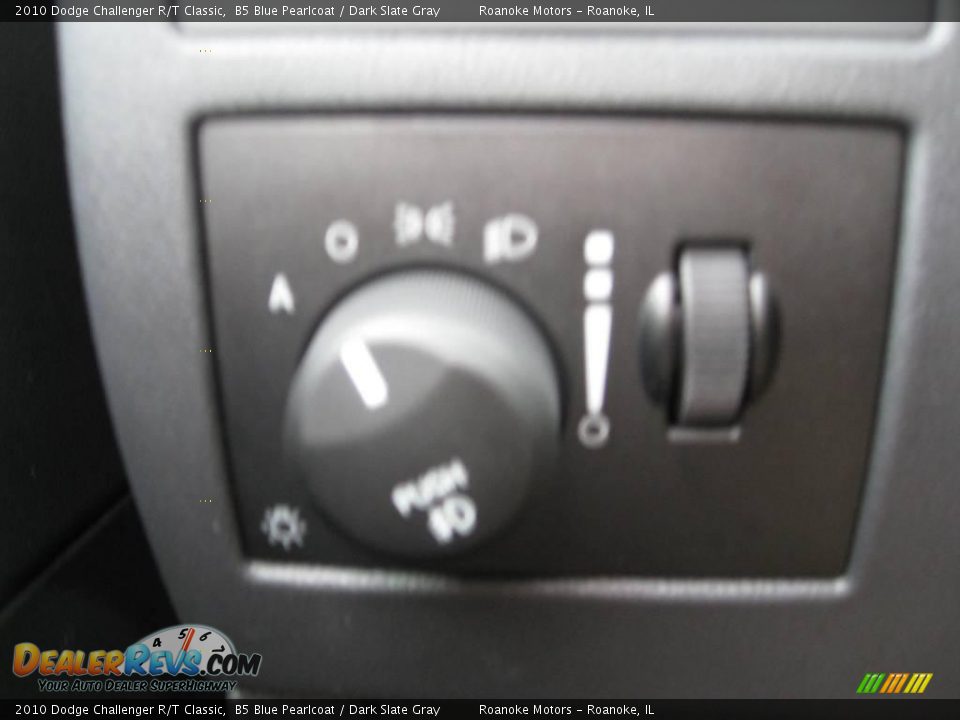 2010 Dodge Challenger R/T Classic B5 Blue Pearlcoat / Dark Slate Gray Photo #7