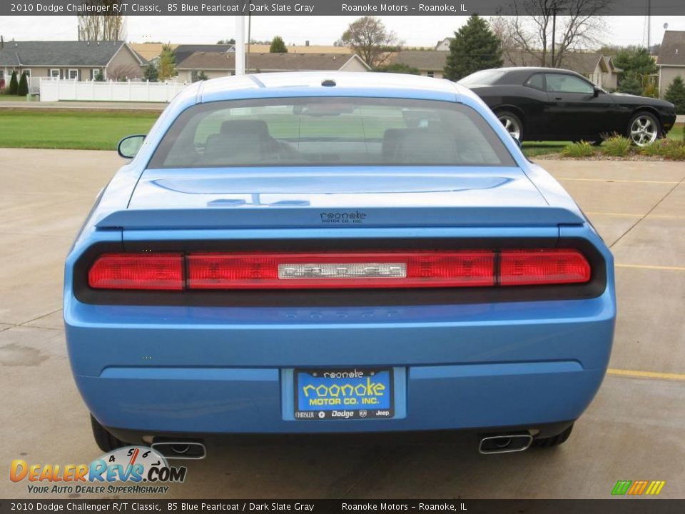 2010 Dodge Challenger R/T Classic B5 Blue Pearlcoat / Dark Slate Gray Photo #10