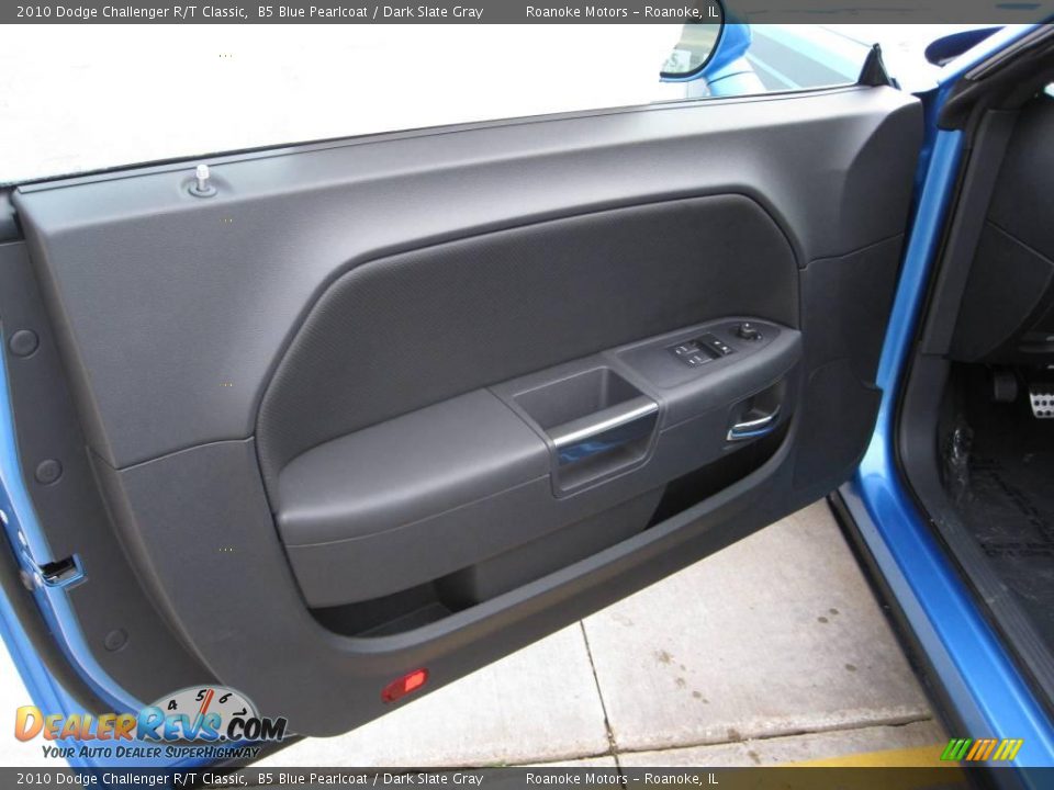 2010 Dodge Challenger R/T Classic B5 Blue Pearlcoat / Dark Slate Gray Photo #24