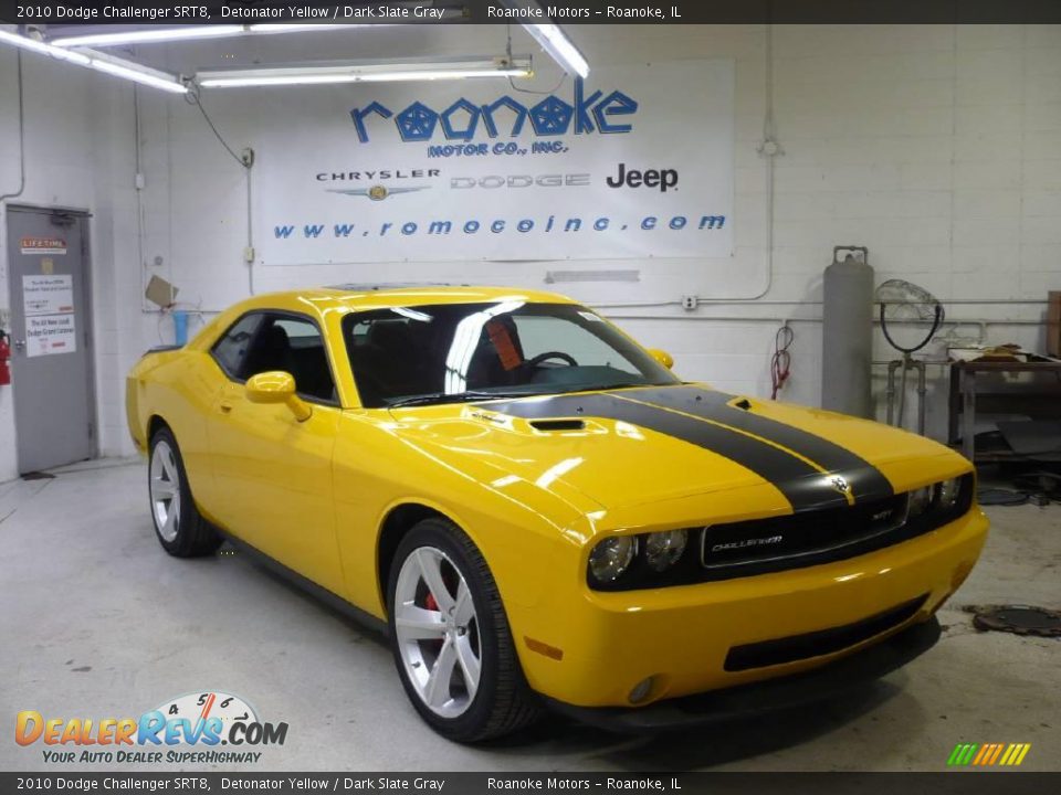 2010 Dodge Challenger SRT8 Detonator Yellow / Dark Slate Gray Photo #31