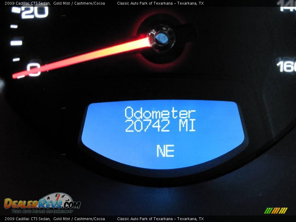2009 Cadillac CTS Sedan Gold Mist / Cashmere/Cocoa Photo #11