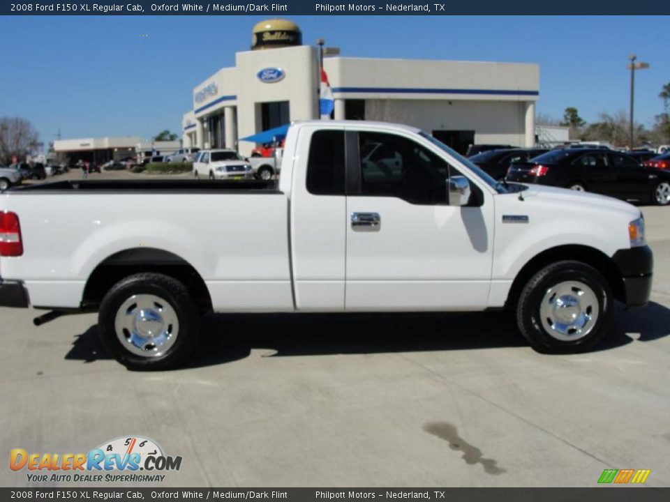 2008 Ford F150 XL Regular Cab Oxford White / Medium/Dark Flint Photo #2
