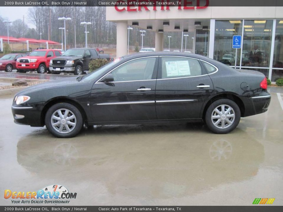 2009 Buick LaCrosse CXL Black Onyx / Neutral Photo #3