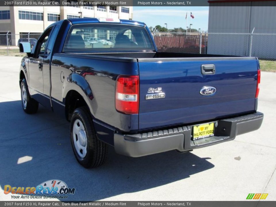 2007 Ford F150 XL Regular Cab Dark Blue Pearl Metallic / Medium Flint Photo #5