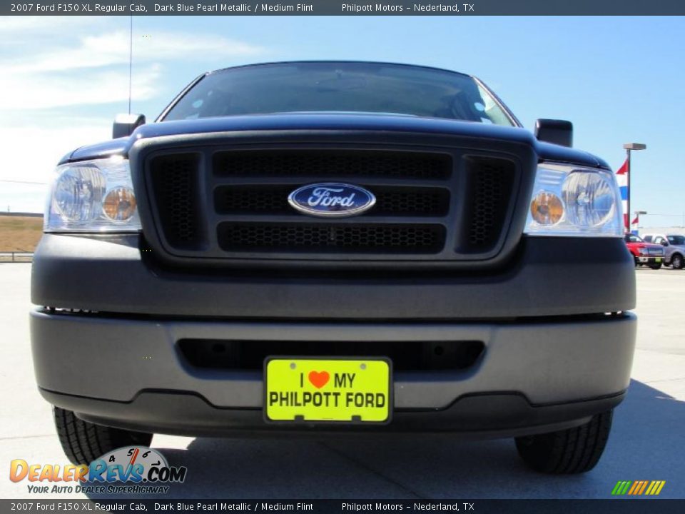 2007 Ford F150 XL Regular Cab Dark Blue Pearl Metallic / Medium Flint Photo #9