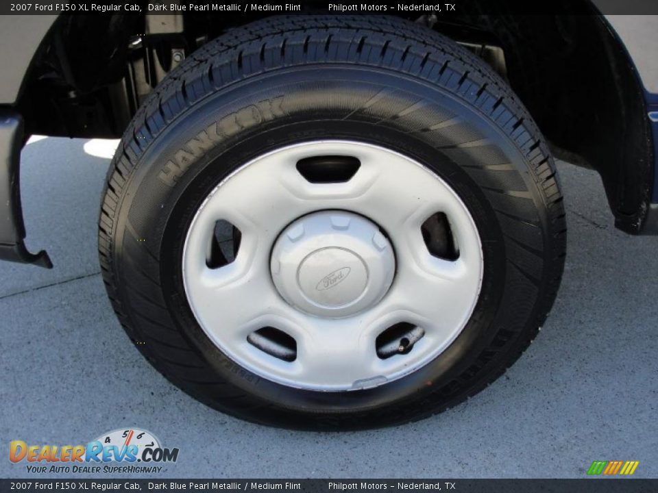 2007 Ford F150 XL Regular Cab Dark Blue Pearl Metallic / Medium Flint Photo #12