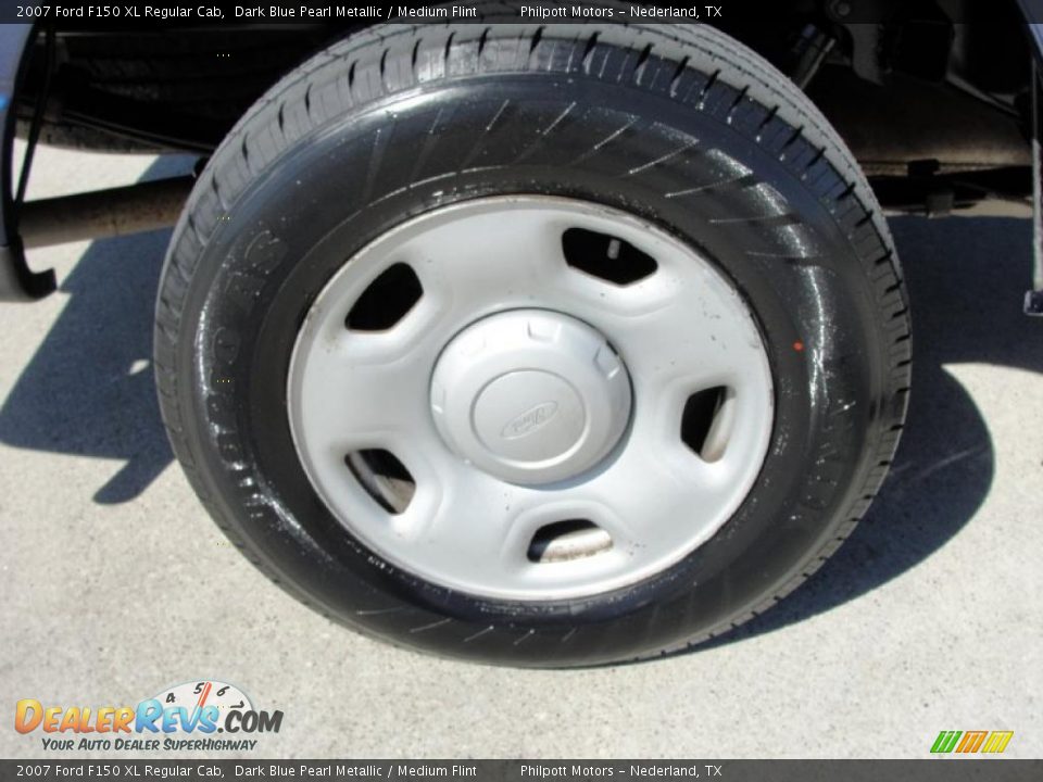 2007 Ford F150 XL Regular Cab Dark Blue Pearl Metallic / Medium Flint Photo #14
