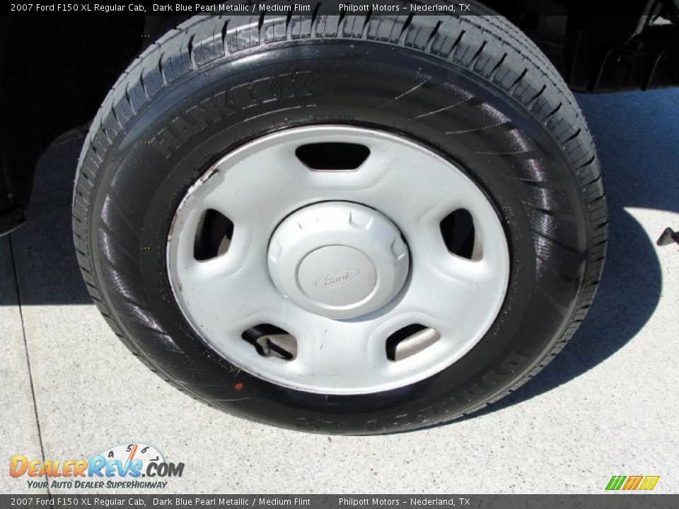 2007 Ford F150 XL Regular Cab Dark Blue Pearl Metallic / Medium Flint Photo #15