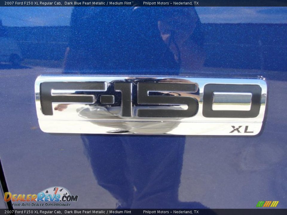 2007 Ford F150 XL Regular Cab Dark Blue Pearl Metallic / Medium Flint Photo #16