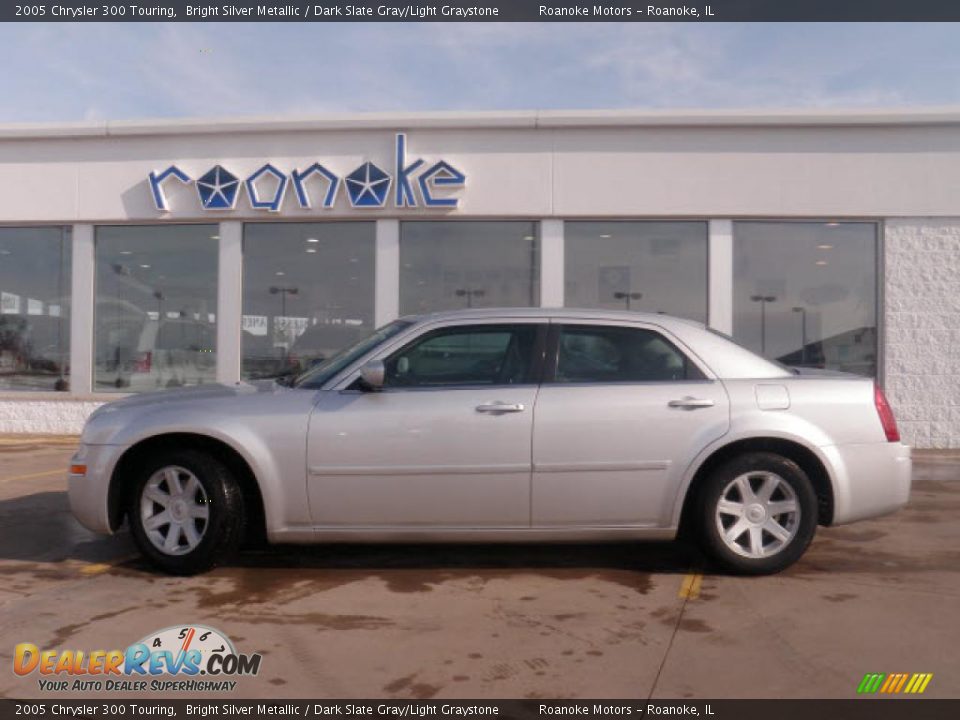 2005 Chrysler 300 Touring Bright Silver Metallic / Dark Slate Gray/Light Graystone Photo #2