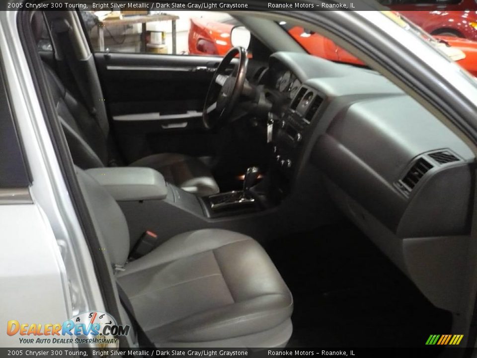 2005 Chrysler 300 Touring Bright Silver Metallic / Dark Slate Gray/Light Graystone Photo #13