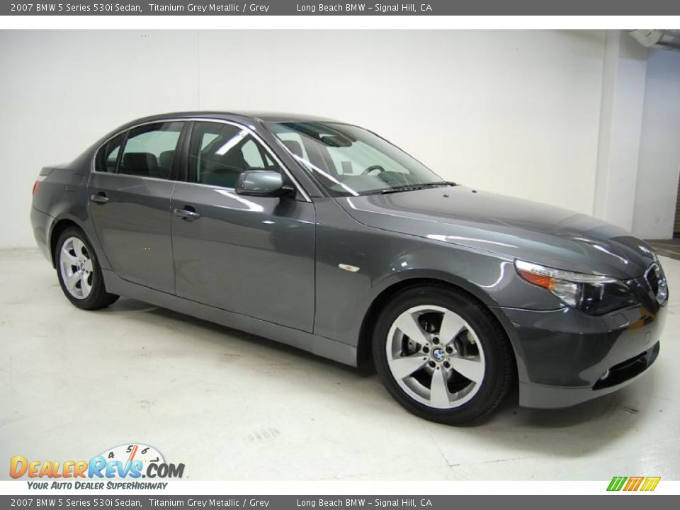 2007 BMW 5 Series 530i Sedan Titanium Grey Metallic / Grey Photo #2