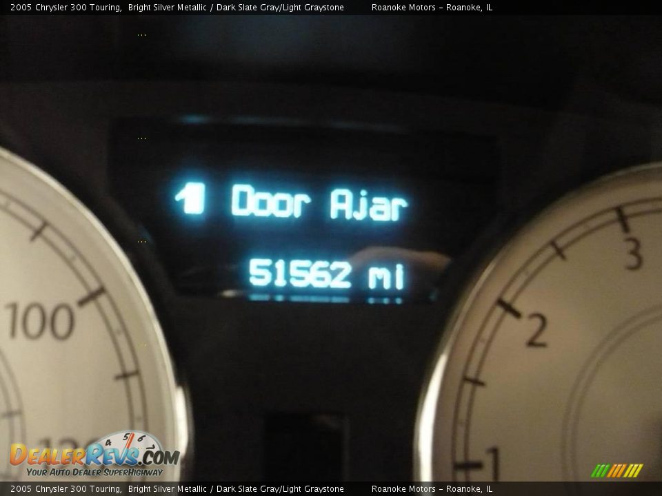 2005 Chrysler 300 Touring Bright Silver Metallic / Dark Slate Gray/Light Graystone Photo #23