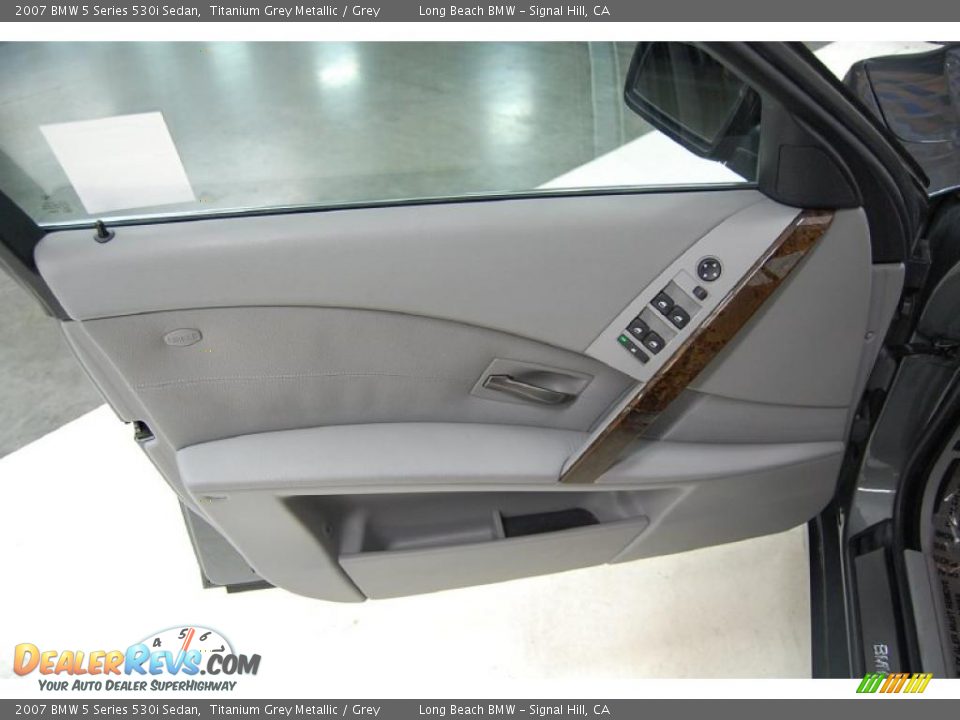 2007 BMW 5 Series 530i Sedan Titanium Grey Metallic / Grey Photo #15