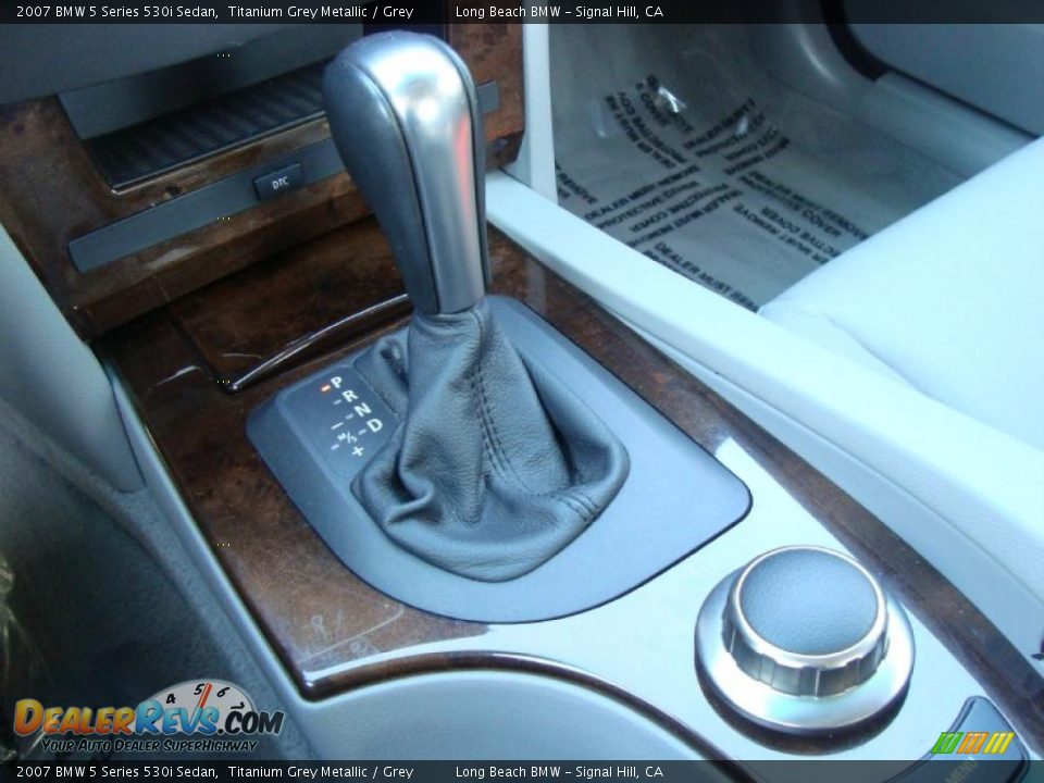 2007 BMW 5 Series 530i Sedan Titanium Grey Metallic / Grey Photo #24