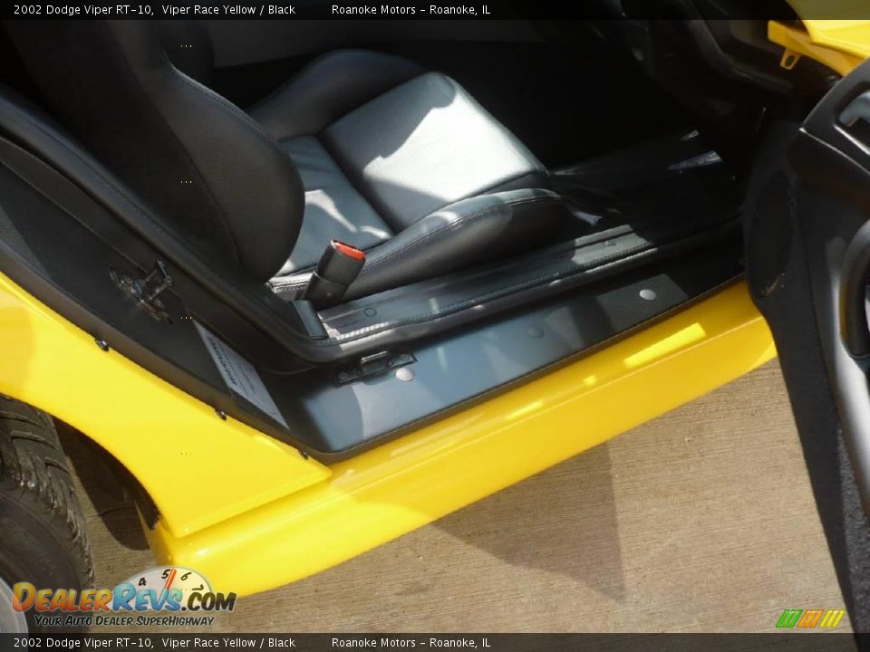 2002 Dodge Viper RT-10 Viper Race Yellow / Black Photo #22