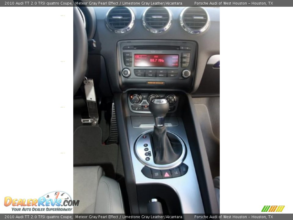 2010 Audi TT 2.0 TFSI quattro Coupe Meteor Gray Pearl Effect / Limestone Gray Leather/Alcantara Photo #13