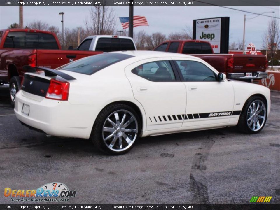2009 Dodge Charger R/T Stone White / Dark Slate Gray Photo #3