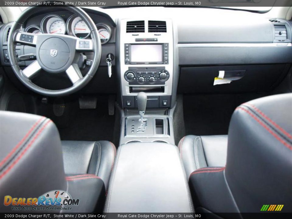 2009 Dodge Charger R/T Stone White / Dark Slate Gray Photo #10