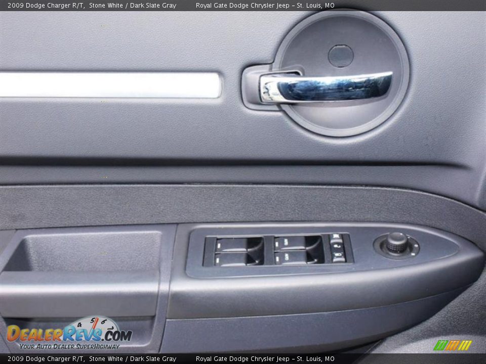 2009 Dodge Charger R/T Stone White / Dark Slate Gray Photo #15