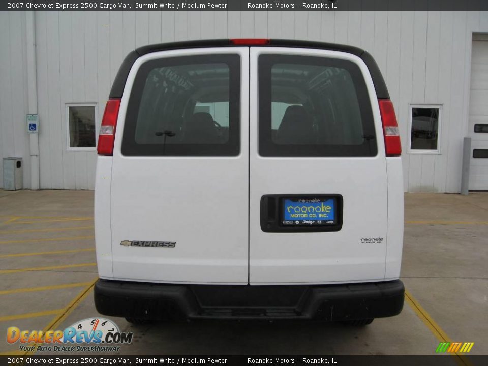 2007 Chevrolet Express 2500 Cargo Van Summit White / Medium Pewter Photo #8