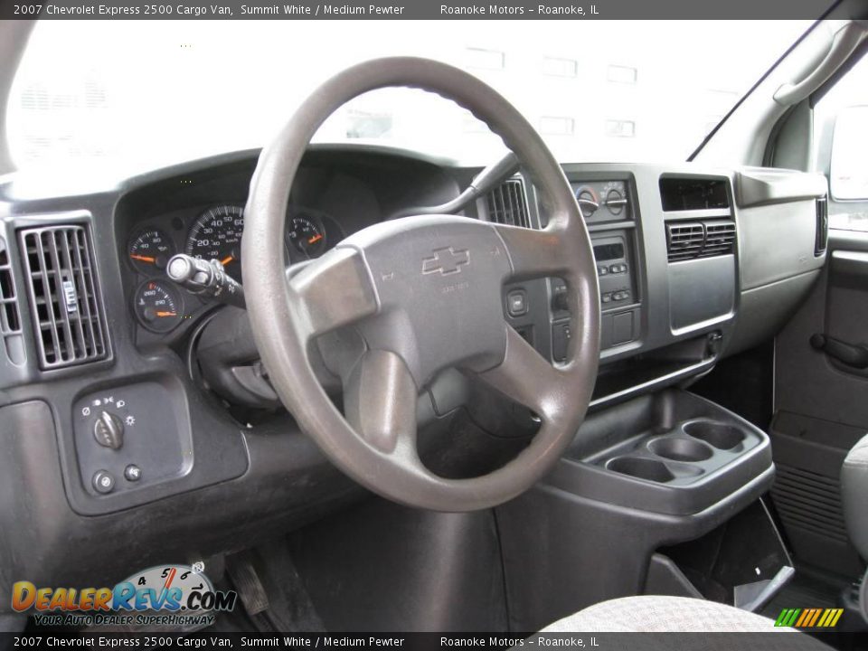 2007 Chevrolet Express 2500 Cargo Van Summit White / Medium Pewter Photo #14