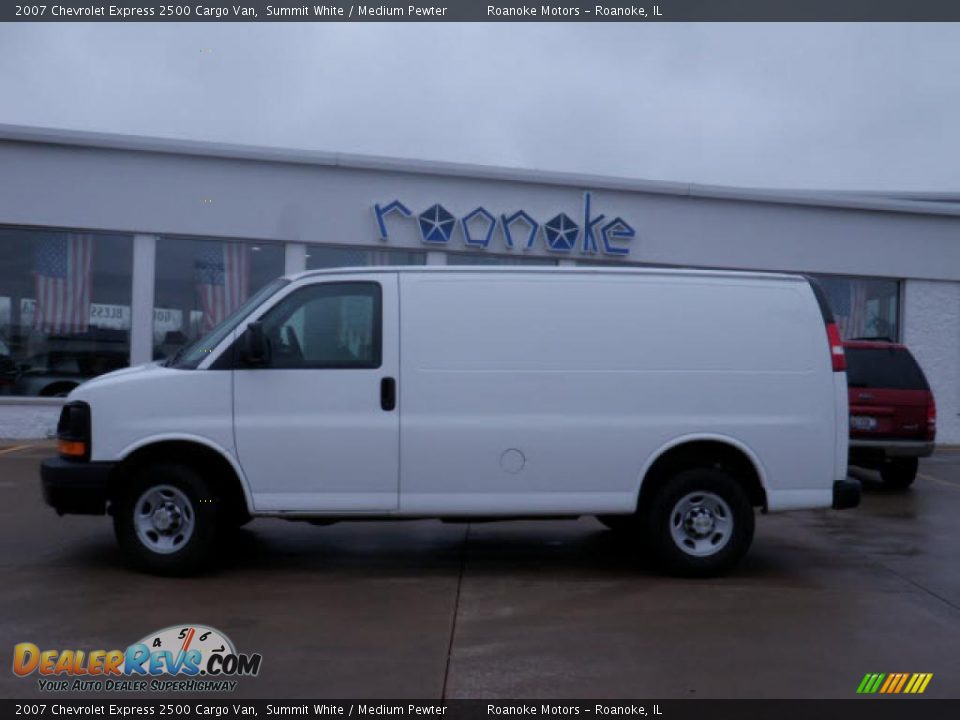 2007 Chevrolet Express 2500 Cargo Van Summit White / Medium Pewter Photo #33