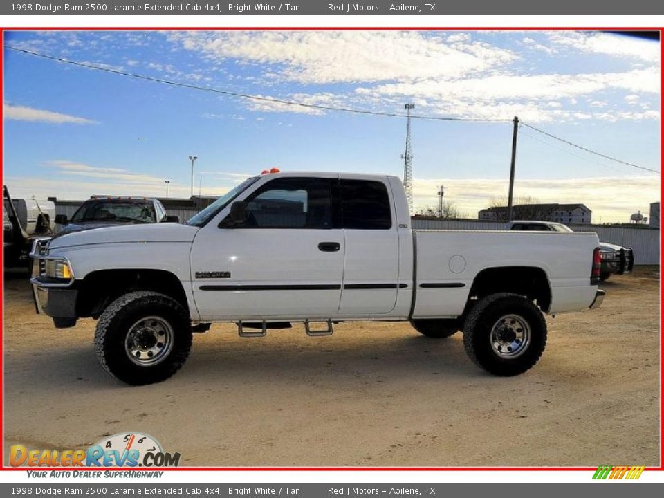 1998 Dodge Ram 2500 Laramie Extended Cab 4x4 Bright White / Tan Photo #2