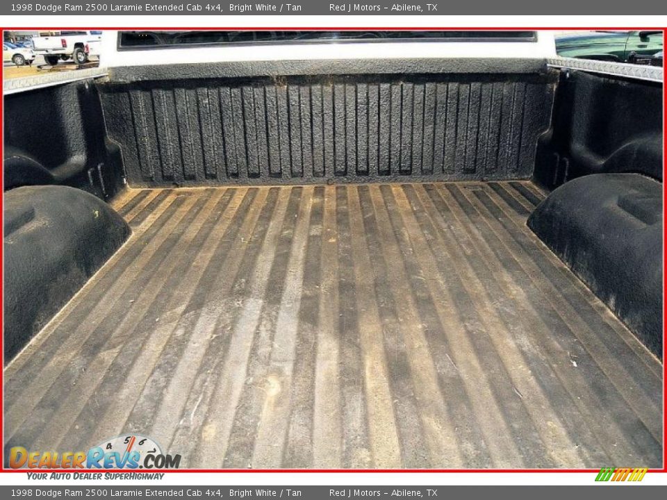 1998 Dodge Ram 2500 Laramie Extended Cab 4x4 Bright White / Tan Photo #6