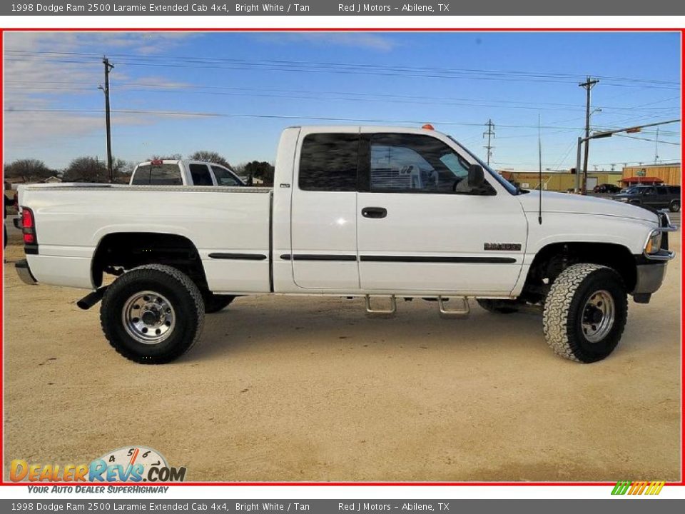 1998 Dodge Ram 2500 Laramie Extended Cab 4x4 Bright White / Tan Photo #8