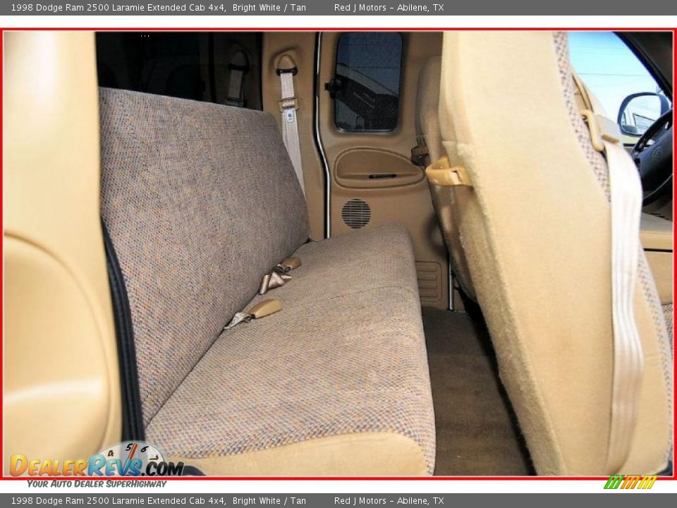 1998 Dodge Ram 2500 Laramie Extended Cab 4x4 Bright White / Tan Photo #20