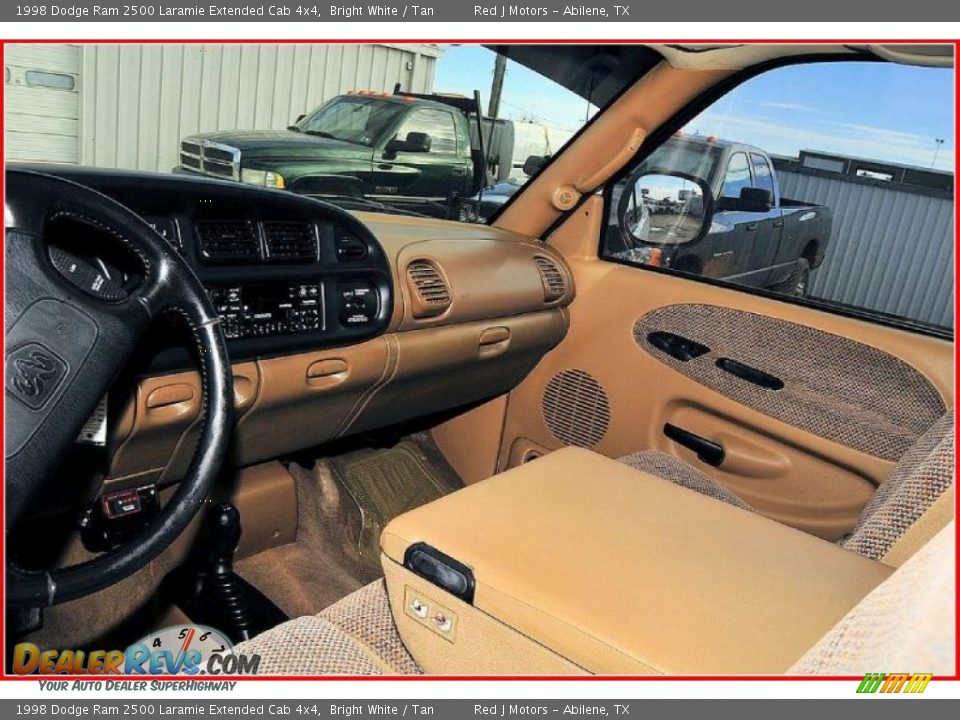 1998 Dodge Ram 2500 Laramie Extended Cab 4x4 Bright White / Tan Photo #27