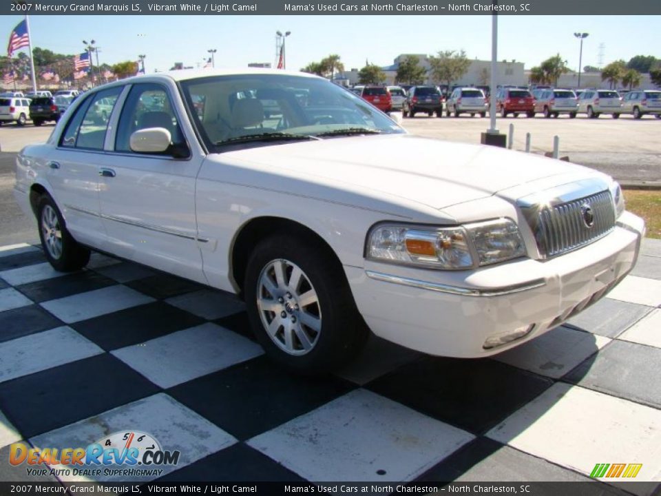 2007 Mercury Grand Marquis LS Vibrant White / Light Camel Photo #5