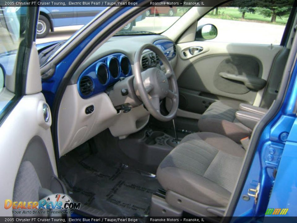 2005 Chrysler PT Cruiser Touring Electric Blue Pearl / Taupe/Pearl Beige Photo #8