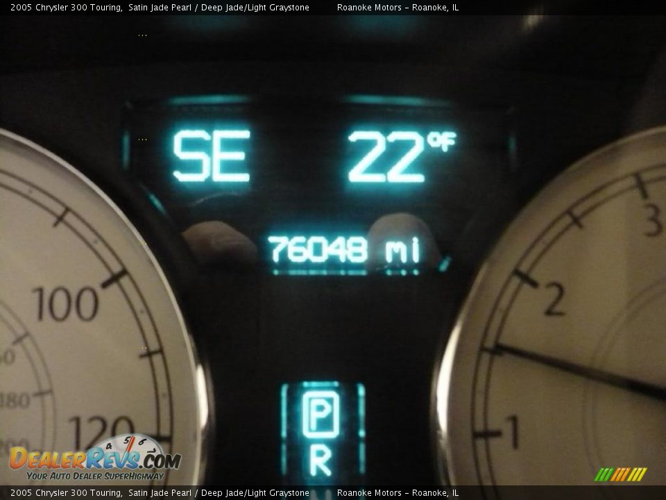 2005 Chrysler 300 Touring Satin Jade Pearl / Deep Jade/Light Graystone Photo #11