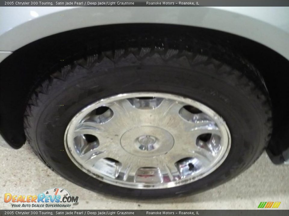 2005 Chrysler 300 Touring Satin Jade Pearl / Deep Jade/Light Graystone Photo #17