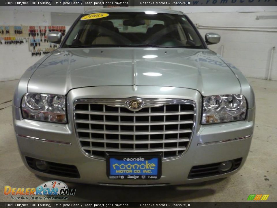 2005 Chrysler 300 Touring Satin Jade Pearl / Deep Jade/Light Graystone Photo #20