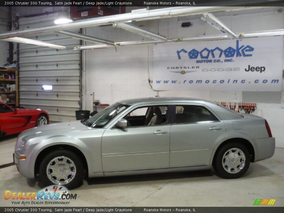 2005 Chrysler 300 Touring Satin Jade Pearl / Deep Jade/Light Graystone Photo #23