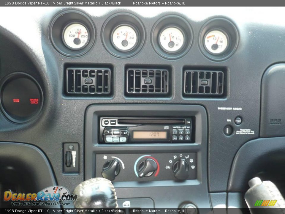 1998 Dodge Viper RT-10 Viper Bright Silver Metallic / Black/Black Photo #30