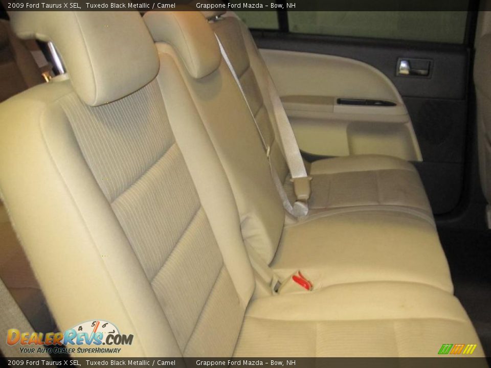 2009 Ford Taurus X SEL Tuxedo Black Metallic / Camel Photo #9