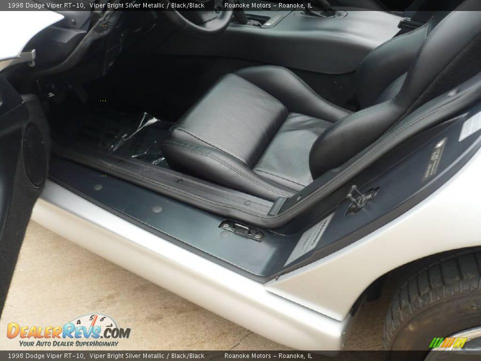 1998 Dodge Viper RT-10 Viper Bright Silver Metallic / Black/Black Photo #23