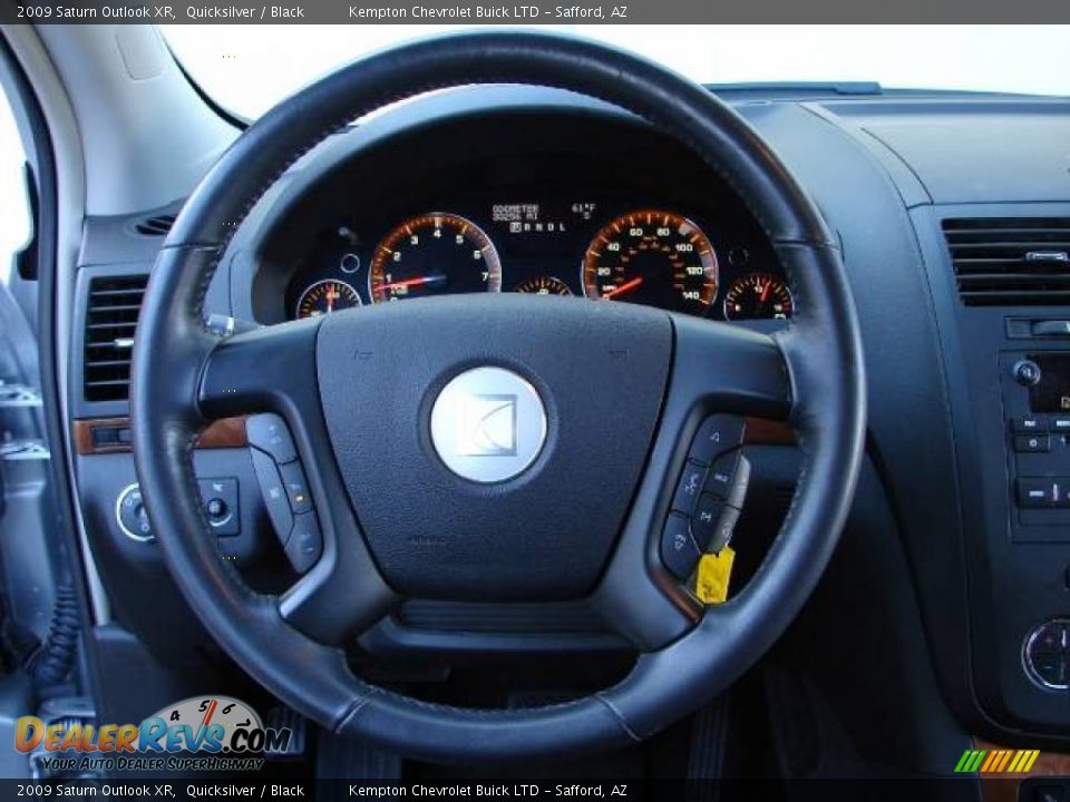 2009 Saturn Outlook XR Quicksilver / Black Photo #11