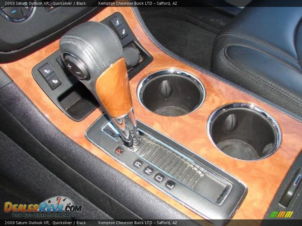 2009 Saturn Outlook XR Quicksilver / Black Photo #14