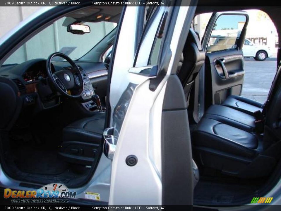 2009 Saturn Outlook XR Quicksilver / Black Photo #19
