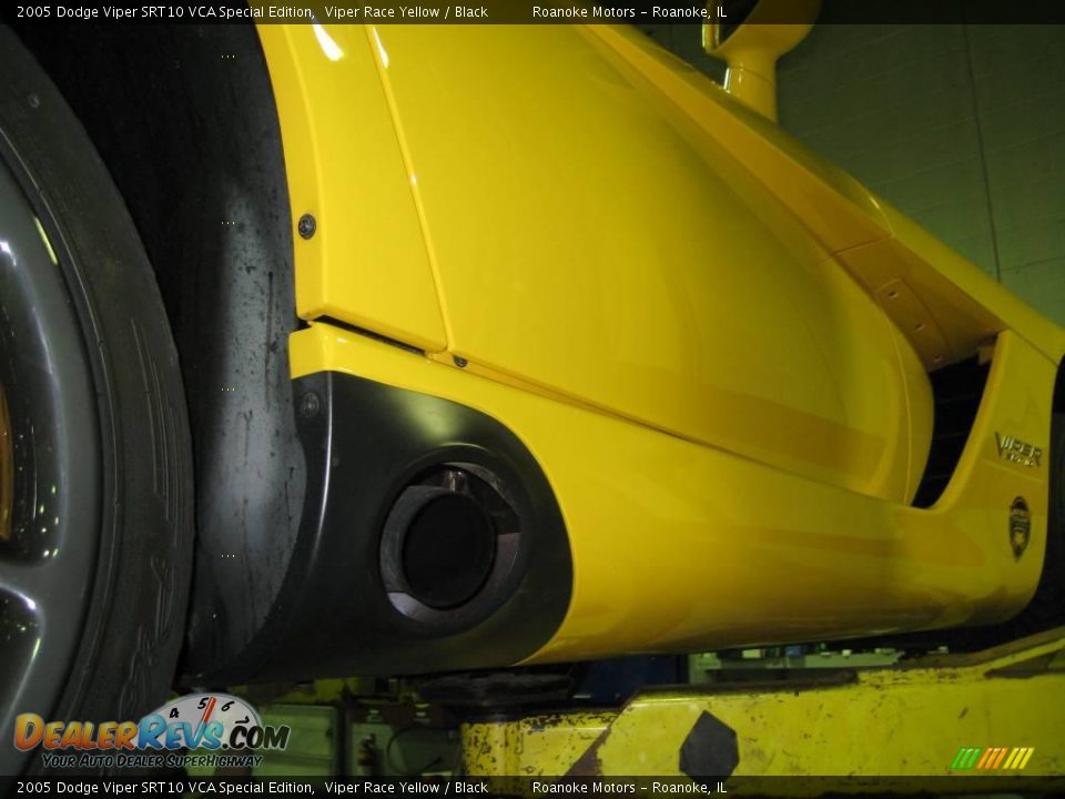 2005 Dodge Viper SRT10 VCA Special Edition Viper Race Yellow / Black Photo #19
