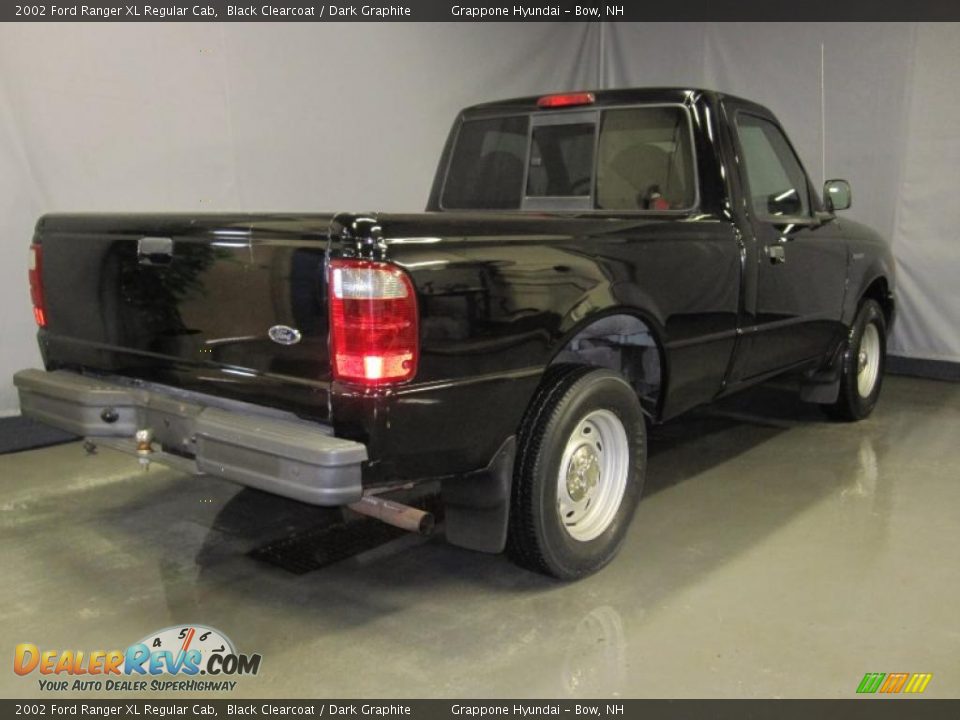 2002 Ford Ranger XL Regular Cab Black Clearcoat / Dark Graphite Photo #3