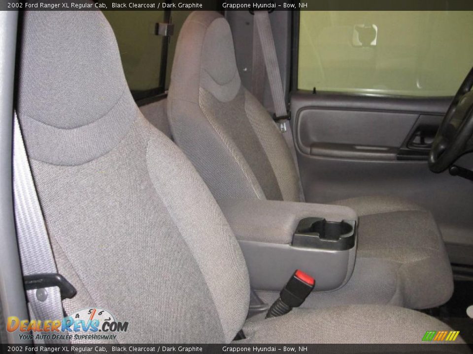 2002 Ford Ranger XL Regular Cab Black Clearcoat / Dark Graphite Photo #5