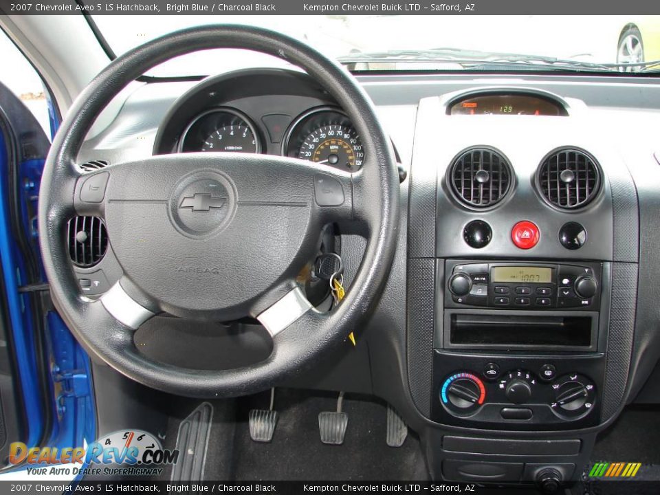 2007 Chevrolet Aveo 5 LS Hatchback Bright Blue / Charcoal Black Photo #7