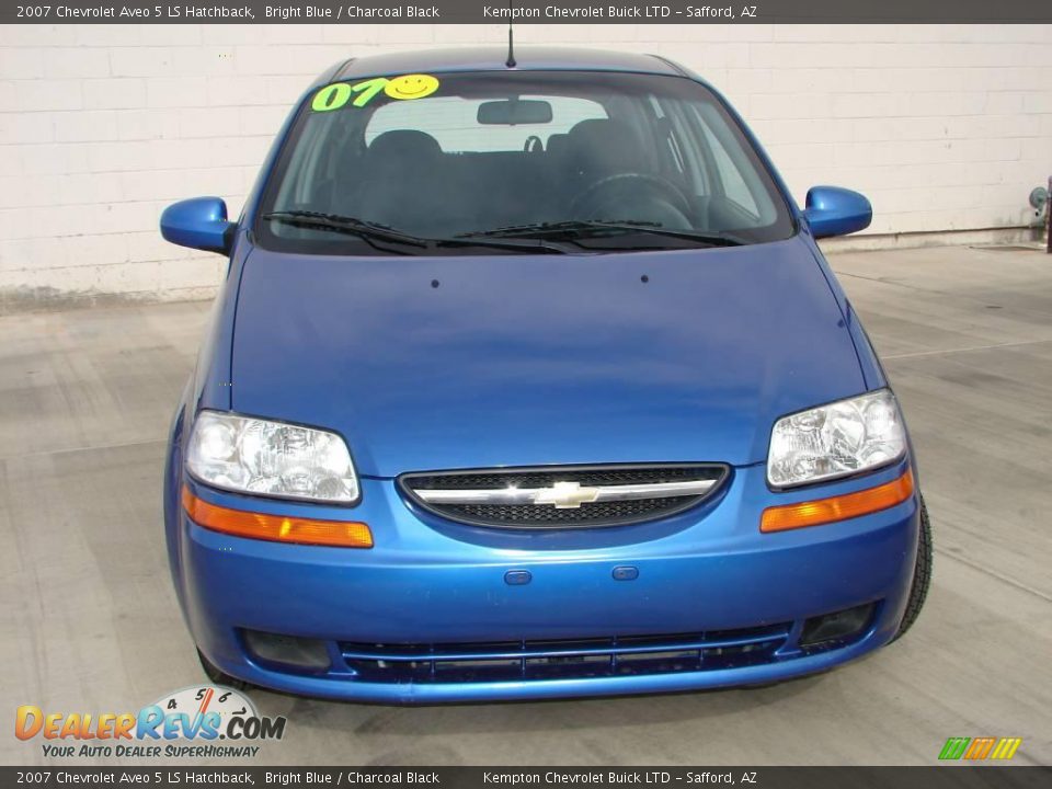 2007 Chevrolet Aveo 5 LS Hatchback Bright Blue / Charcoal Black Photo #13