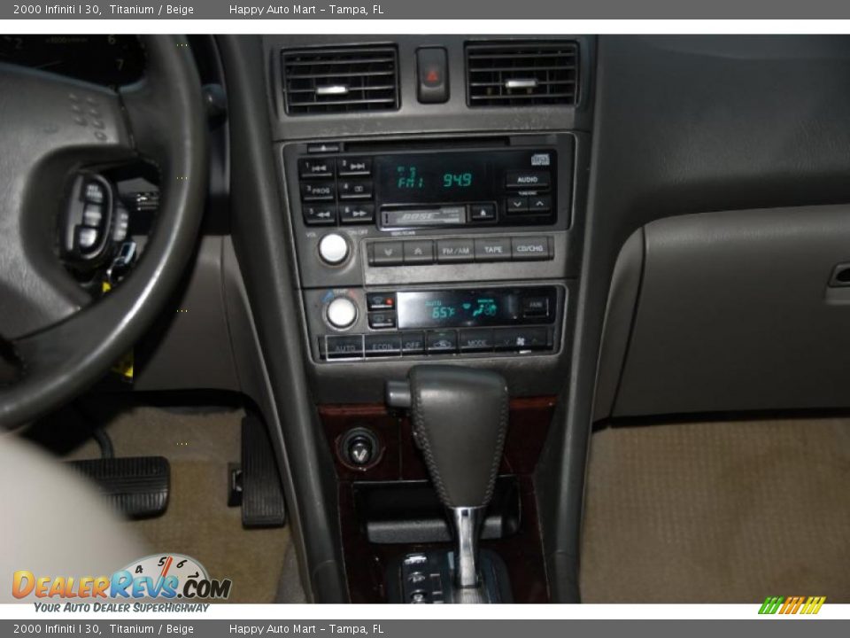 2000 Infiniti I 30 Titanium / Beige Photo #23